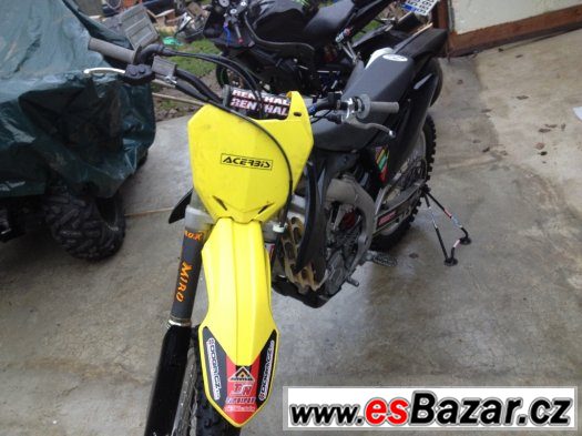 SUZUKI RM-Z 450 2015 najeto 69 MTH komplet po GO MOTORU