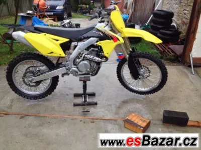 TYP NA VÁNOČNÍ DÁREK SUZUKI RM-Z 450 2015.. dohoda jistá