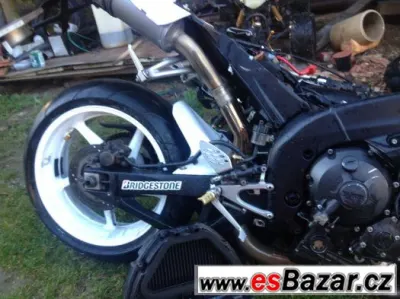 YAMAHA YZF R1 2005 DILY RN12
