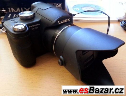 Japonský fotoaparát ULTRAZOOM Panasonic DMC-FZ8