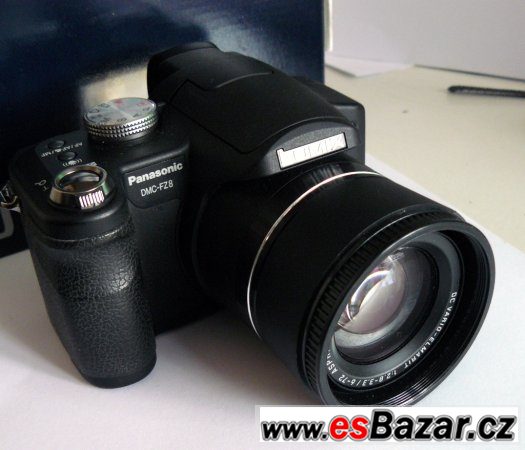 Japonský fotoaparát ULTRAZOOM Panasonic DMC-FZ8