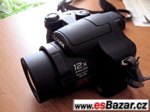 Vynikající  japonský  fotoaparát Panasonic DMC-FZ7+značková