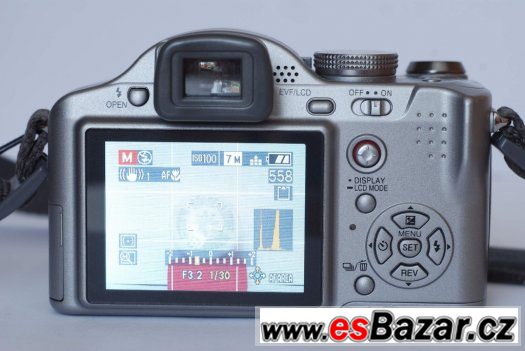 Japonský  fotoaparát Panasonic DMC-FZ7+značková BRAŠNA.