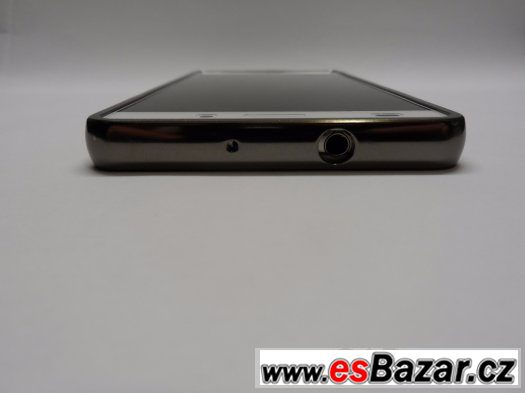 Huawei P8 Lite pouzdro materiál rámeček hliník zadní část pl