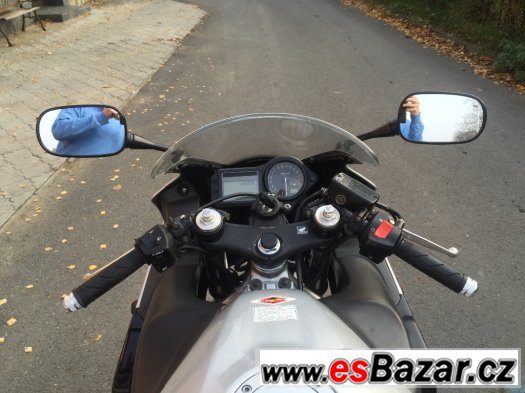 Honda CBR 600 F 2003 v TP 25kw Honda CBR 600 F 2003 v TP 25kw