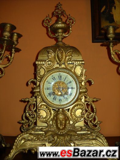 Starožitné francouzské bronzové hodiny se svícny rok 1880