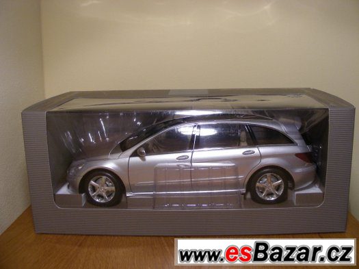 model-mercedes-benz-r