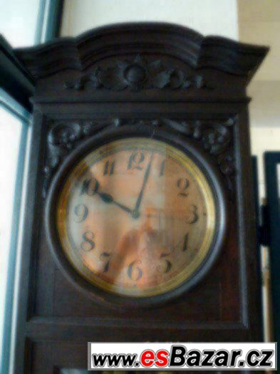 Starožitné stojací hodiny 19.století/PĚKNÝ KOUSEK