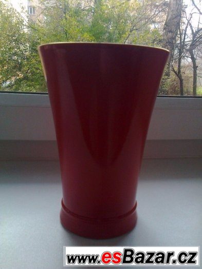 Nová keramická červená lesklá váza
