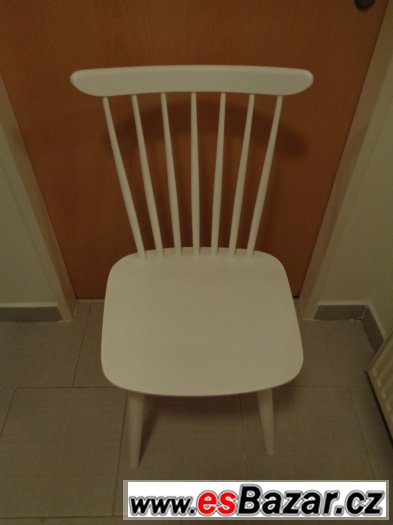 židle ton po renovaci bílá