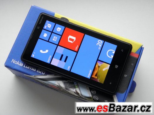 NOKIA Lumia 820 8GB Black - KOMPLETNÍ - ZÁRUKA