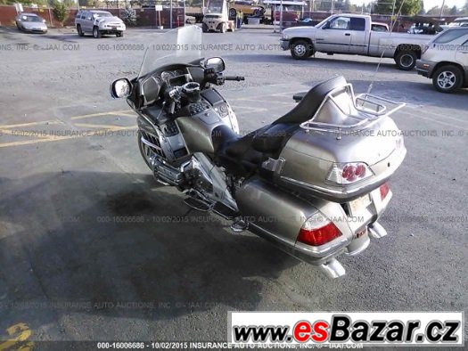 Honda    GL1800 gold wing