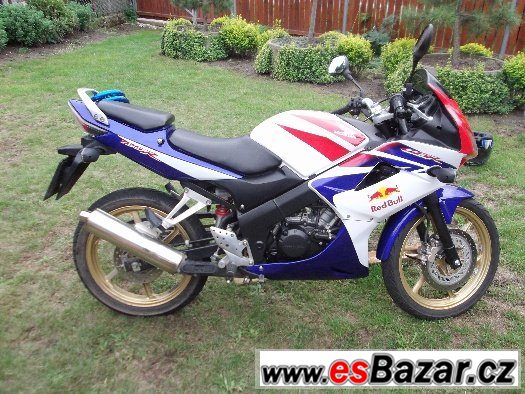 Honda CBR125R