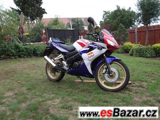 Honda CBR125R