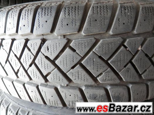 VW Transportér T5 4 zimní kola 205/65R16