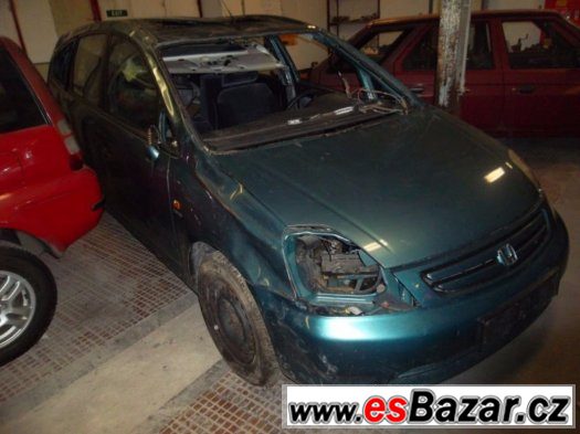 Náhradní díly Honda Stream Zboží ze 2 aut