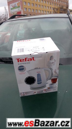 rychlovarná konvice Tefal Express 1.5l KO299830 černá nepouž