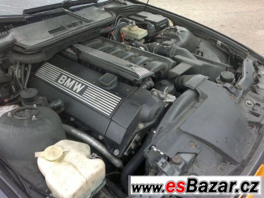 BMW e36 motor 323i M52