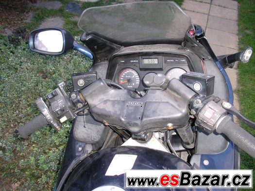 Prodám nahrádní díly na SUZUKI GSX 1100 F Rok 1995