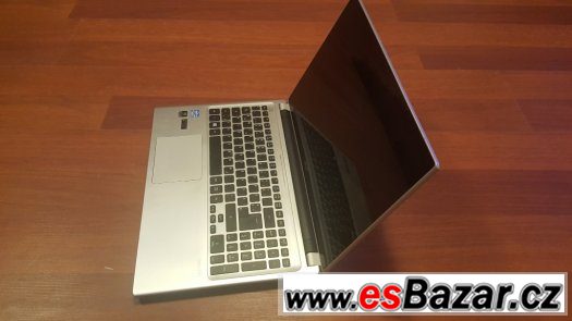 Acer Aspire V5-571 Silver