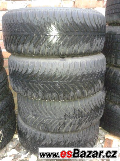 zimní pneu GOODYEAR 4SEASONS 225/50 r17