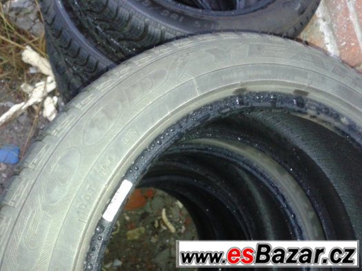 zimní pneu GOODYEAR 4SEASONS 225/50 r17 zimní pneu GOODYEAR 4SEASONS 225/50 r17
