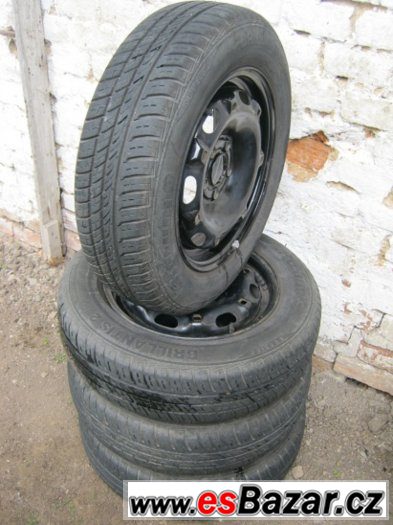 Letní pneu na discích 165/70 R14