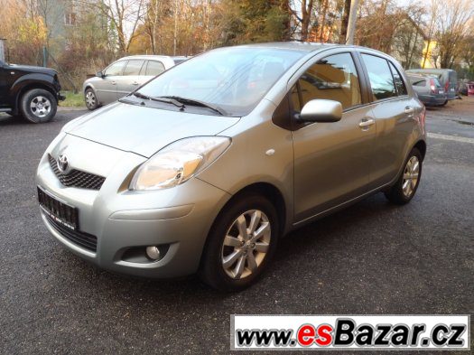 Toyota Yaris 1.0 12v KLIMA, ABS