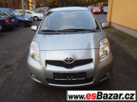 Toyota Yaris 1.0 12v KLIMA, ABS