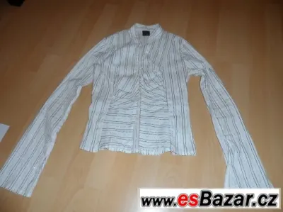 košile