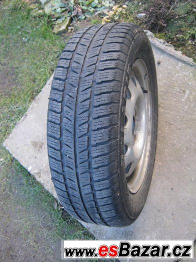 Zimní pneu na disku 165/70 R13 Barum Polaris