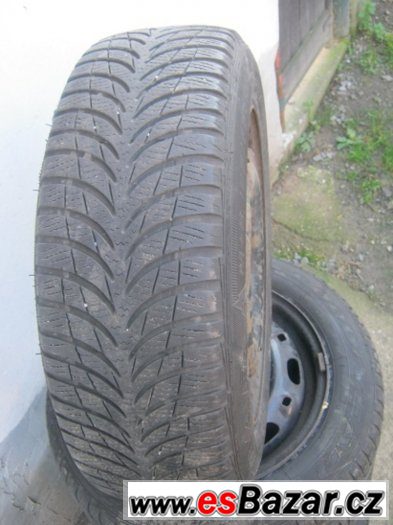 Zimní pneu na discích 185/60 R14