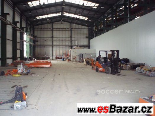 Pronájem haly ve skladištní oblasti,1000 m2, Hradec Krákové Pronájem haly ve skladištní oblasti,1000 m2, Hradec Krákové