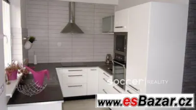 Pronájem nově rekonstruovaného bytu 3+kk, 70 m2 s balkonem,