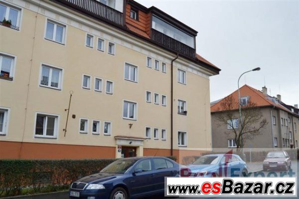 Prodej bytu 2+1 (3+1), 2x lodžie, OV, Praha 6 -