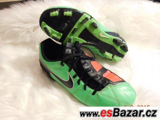 kopačky Nike T90 vel.36,5