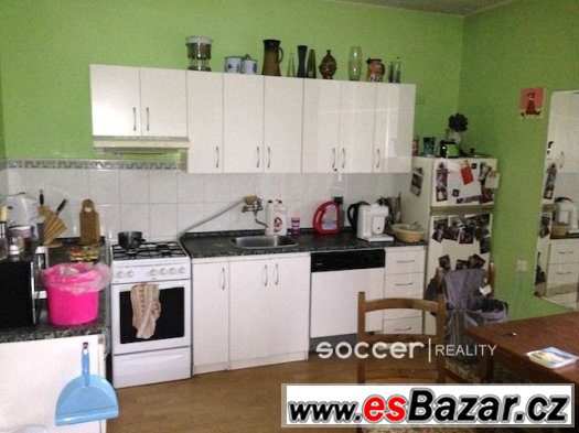 Prodej velkého bytu u řeky 3+1, 92 m2, Hradec Králové - ul.
