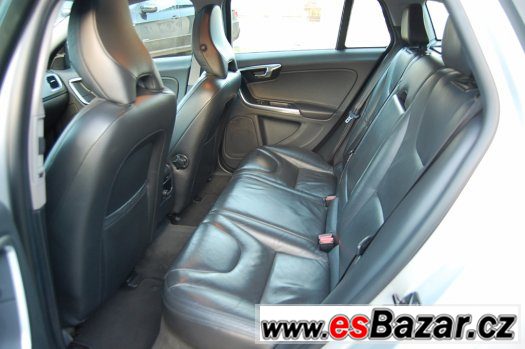 Volvo V60 D3 120 kW, Summum Volvo V60 D3 120 kW, Summum