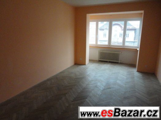 Pronájem 3+1, ulice Merhautova, Černá Pole, 80 m2, balkon, k