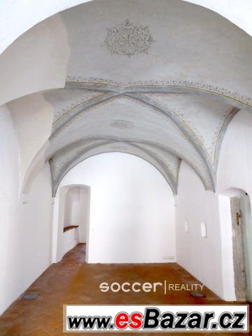 Pronájem reprezentativního obchodu, 130 m2, Hradec Králové - Pronájem reprezentativního obchodu, 130 m2, Hradec Králové -