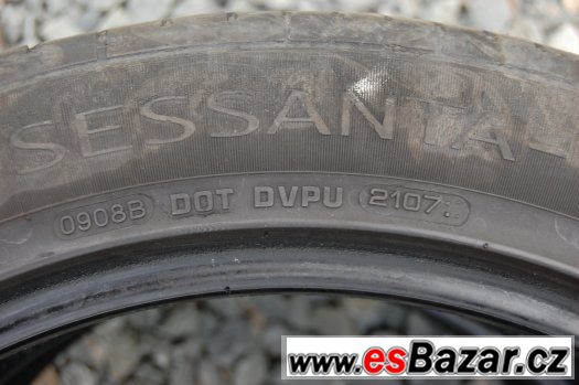 235/45ZR18 VREDESTEIN, 2ks, vzorek 3-4mm, záruka 235/45ZR18 VREDESTEIN, 2ks, vzorek 3-4mm, záruka