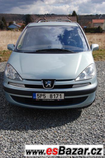 PEUGEOT 807 2,2HDI, r.v.2005, najeto opravdových 140.000km