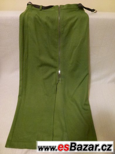 Úpletová dlouhá zelená sukně s rafinovaným zipem
