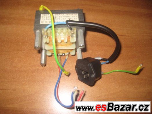 Trafo 2x15,5V 1,5A včetně příslušenství