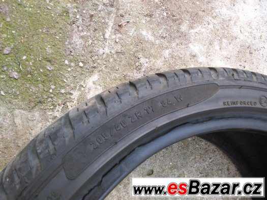 Pirelli P700 205/40 ZR 17