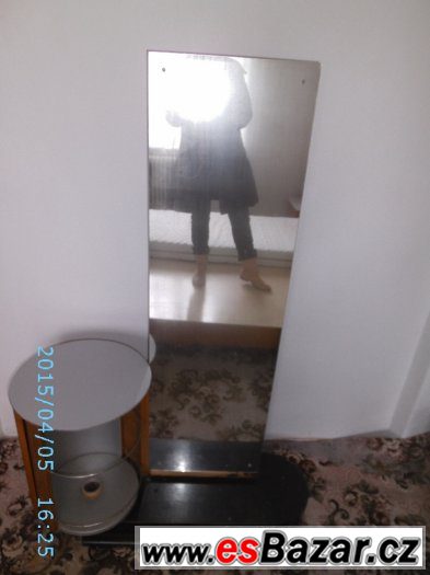 Toaletka Halabala
