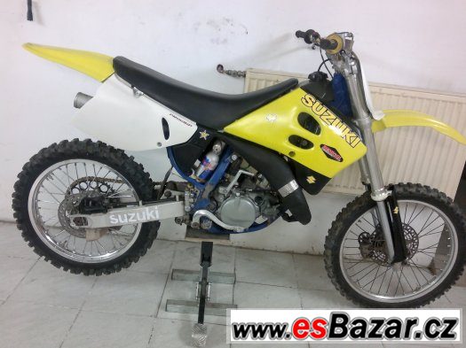 Suzuki RM 125 96 pěkný stav