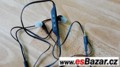 Nové handsfree sluchátka