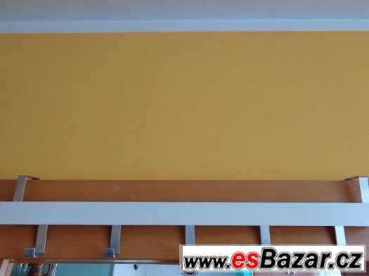 Věšák Věšák