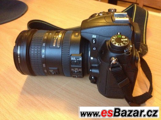 Nikon D7000 s Nikkor 18-200 VR-II